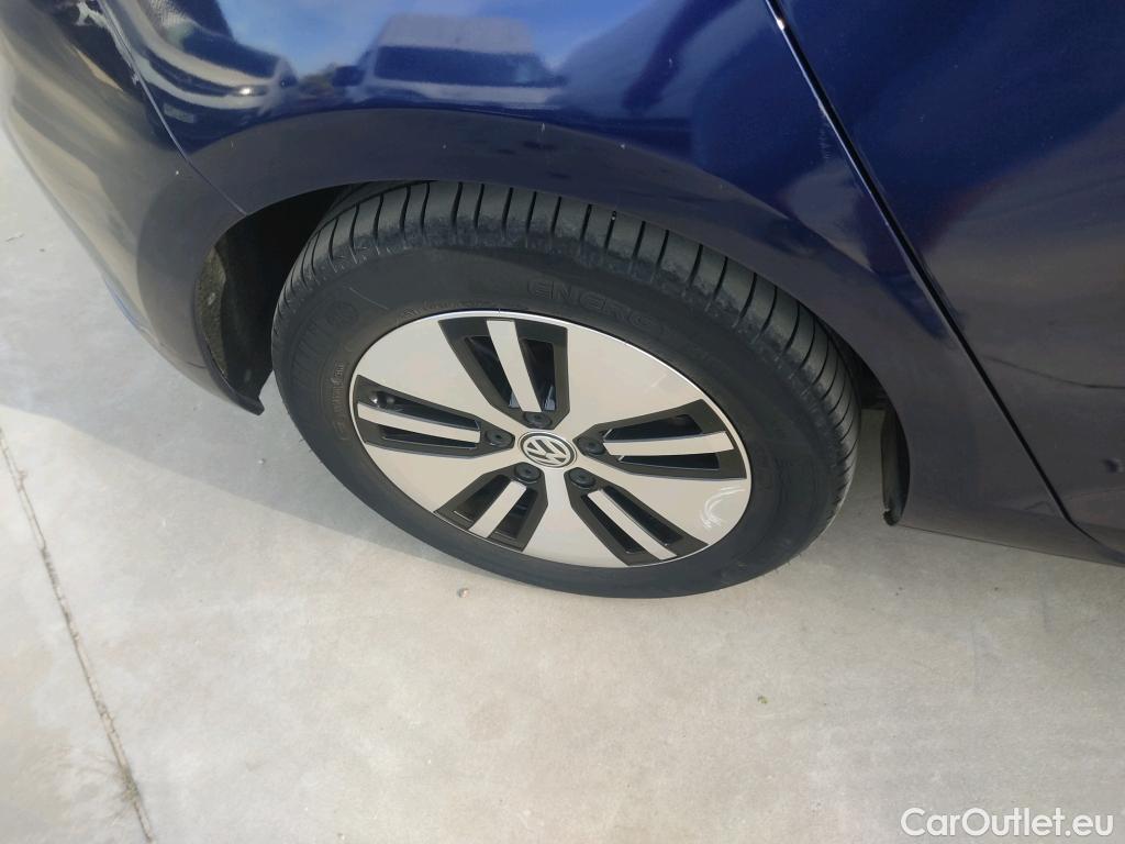  Volkswagen  Golf  VII Berlina e-35kWh #5