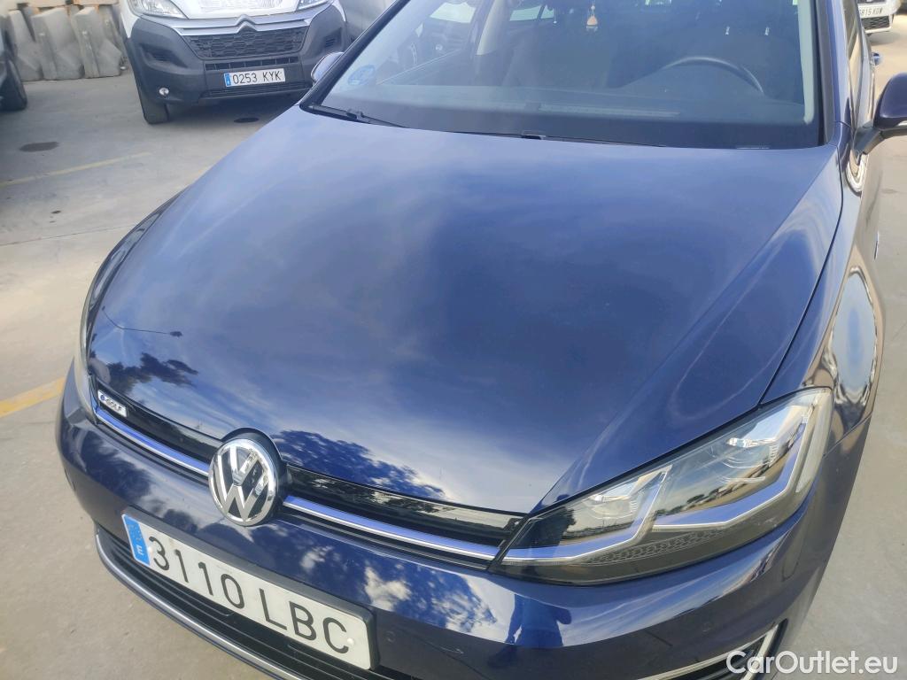  Volkswagen  Golf  VII Berlina e-35kWh #37