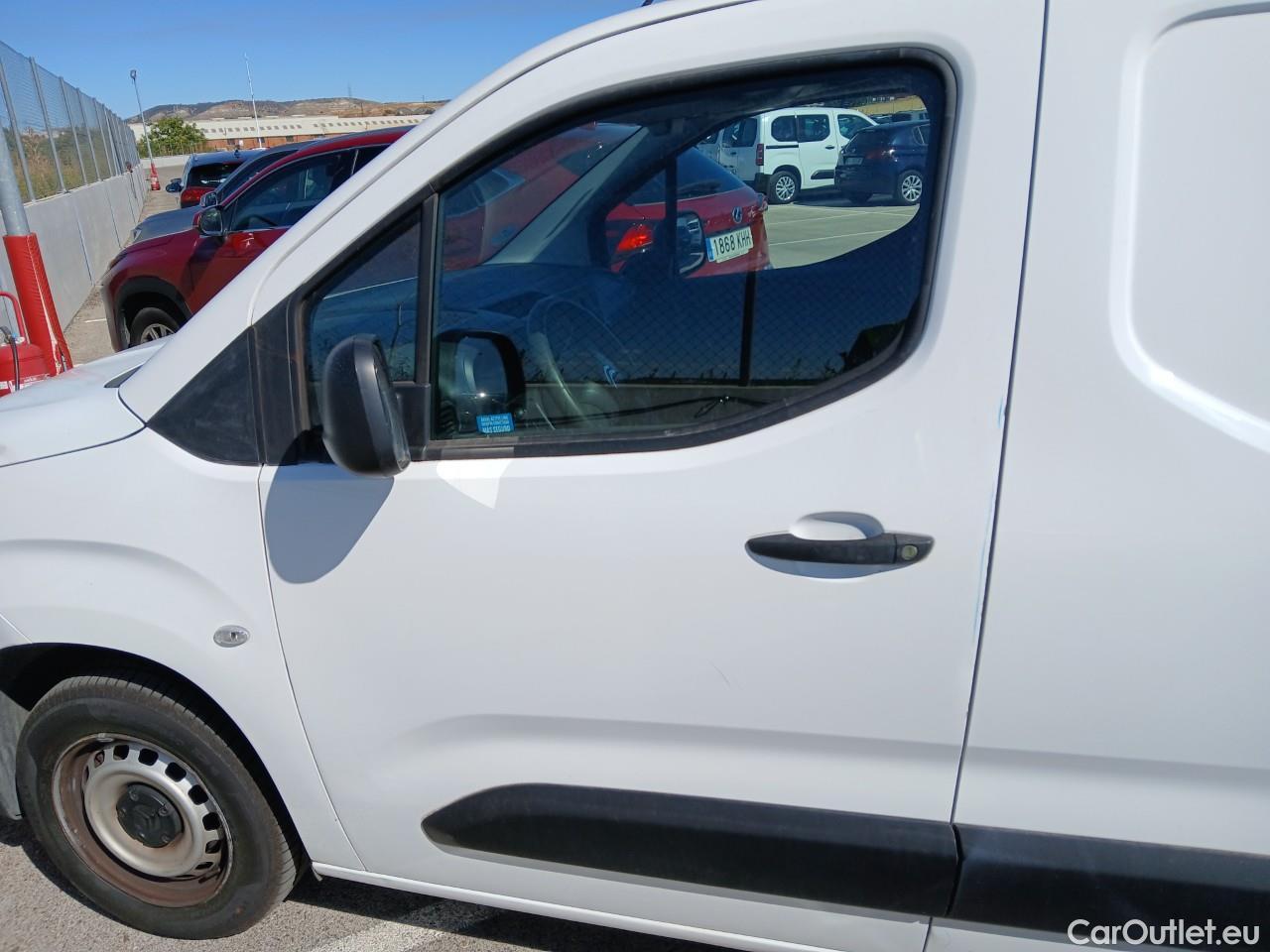  Citroen  Berlingo  Furgón Control M 1.5 100CV MT5 #17