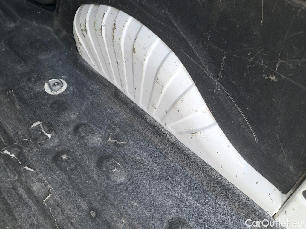  Citroen  Berlingo  Furgón Control M 1.6 BlueHDi 100CV MT5 E6 #2