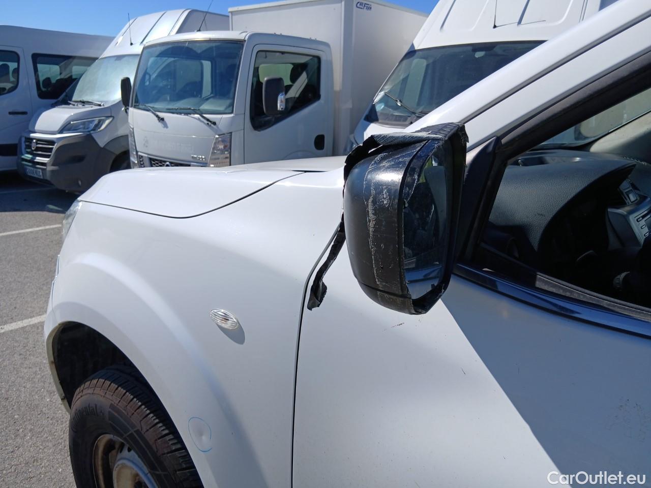  Nissan  Navara NISSAN  / 2015 / 4P / pickup Doble Cab. 2.3dCi EU6 120kW(160CV) Visia #16