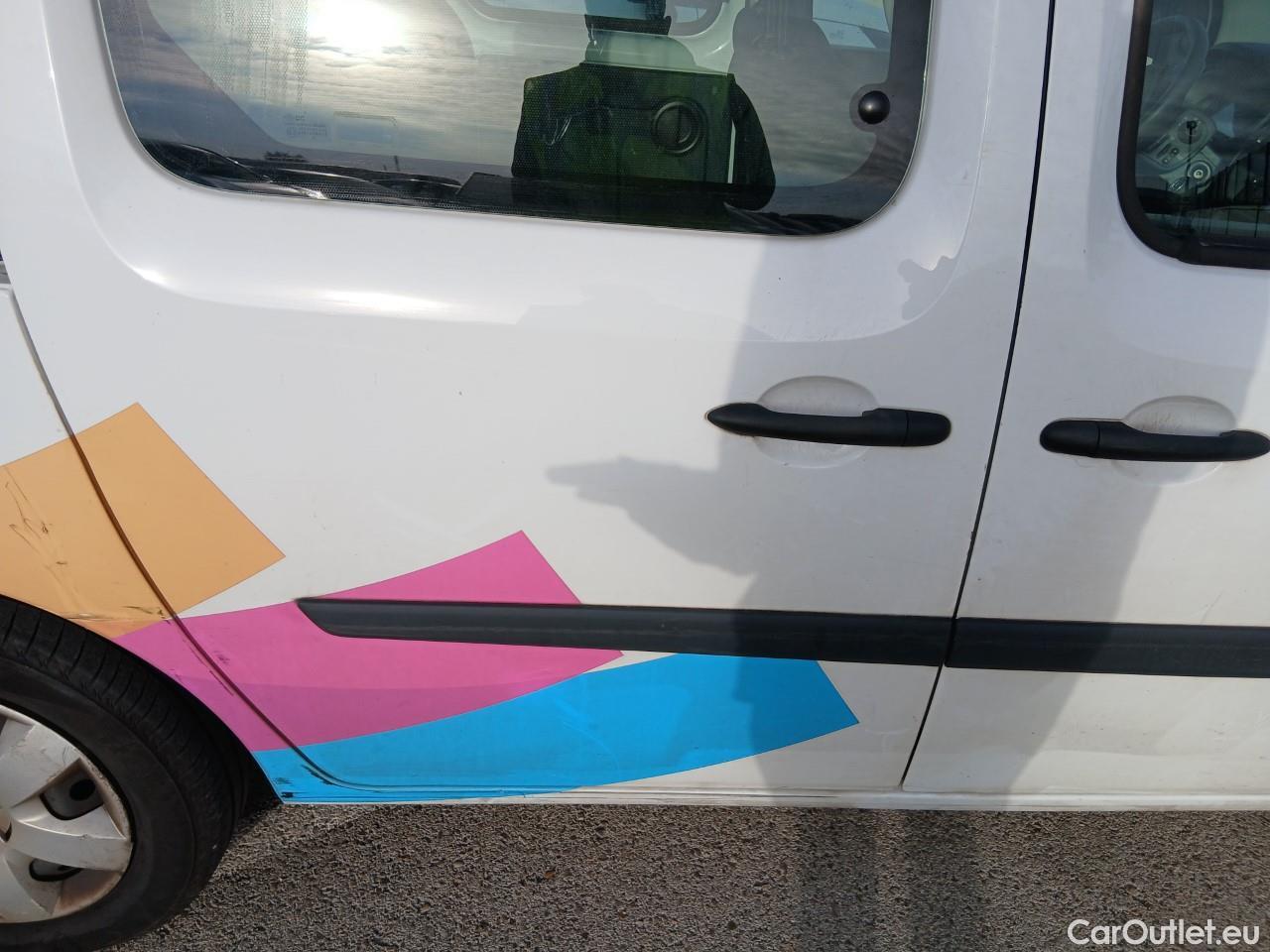  Renault  Kangoo  II Profesional 1.5 dCi 95CV MT6 E6dT #38