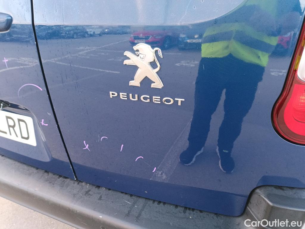  Peugeot  RIFTER PEUGEOT  / 2018 / 5P / combi Active Pack Standard BlueHDi 73kW (IND) #13