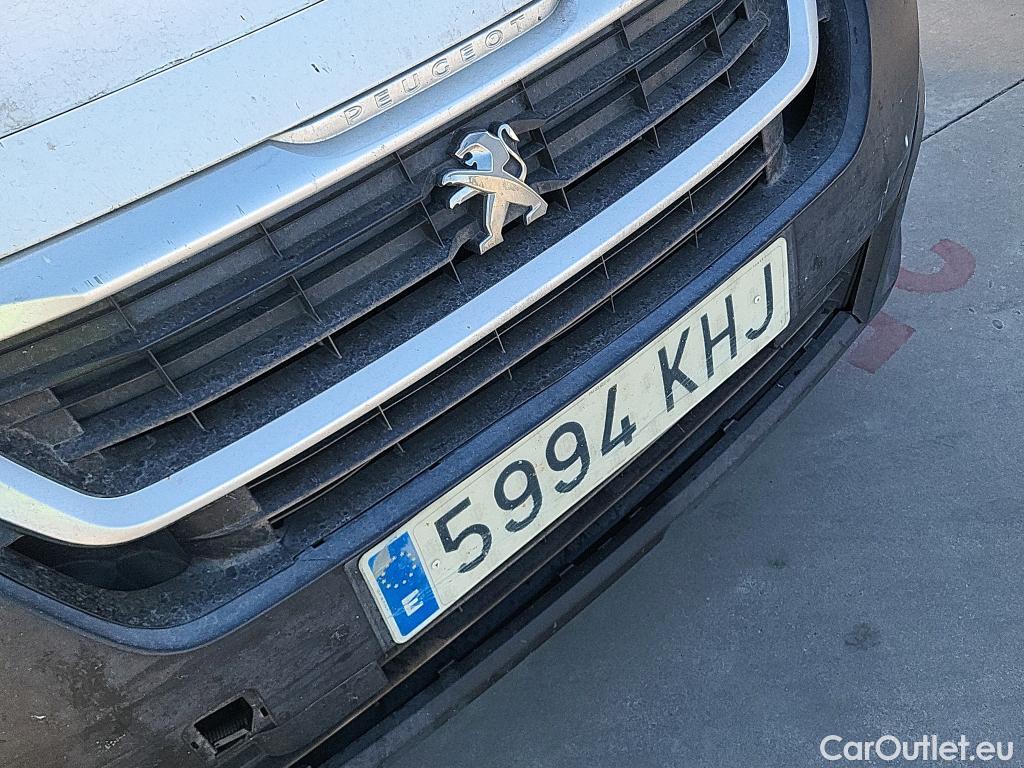  Peugeot  Partner PEUGEOT  VU 4p 2G furgón derivado de Furgón Confort PackL2 BlueHDi 73KW (100) #26