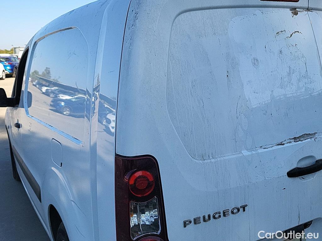  Peugeot  Partner PEUGEOT  VU 4p 2G furgón derivado de Furgón Confort PackL2 BlueHDi 73KW (100) #8