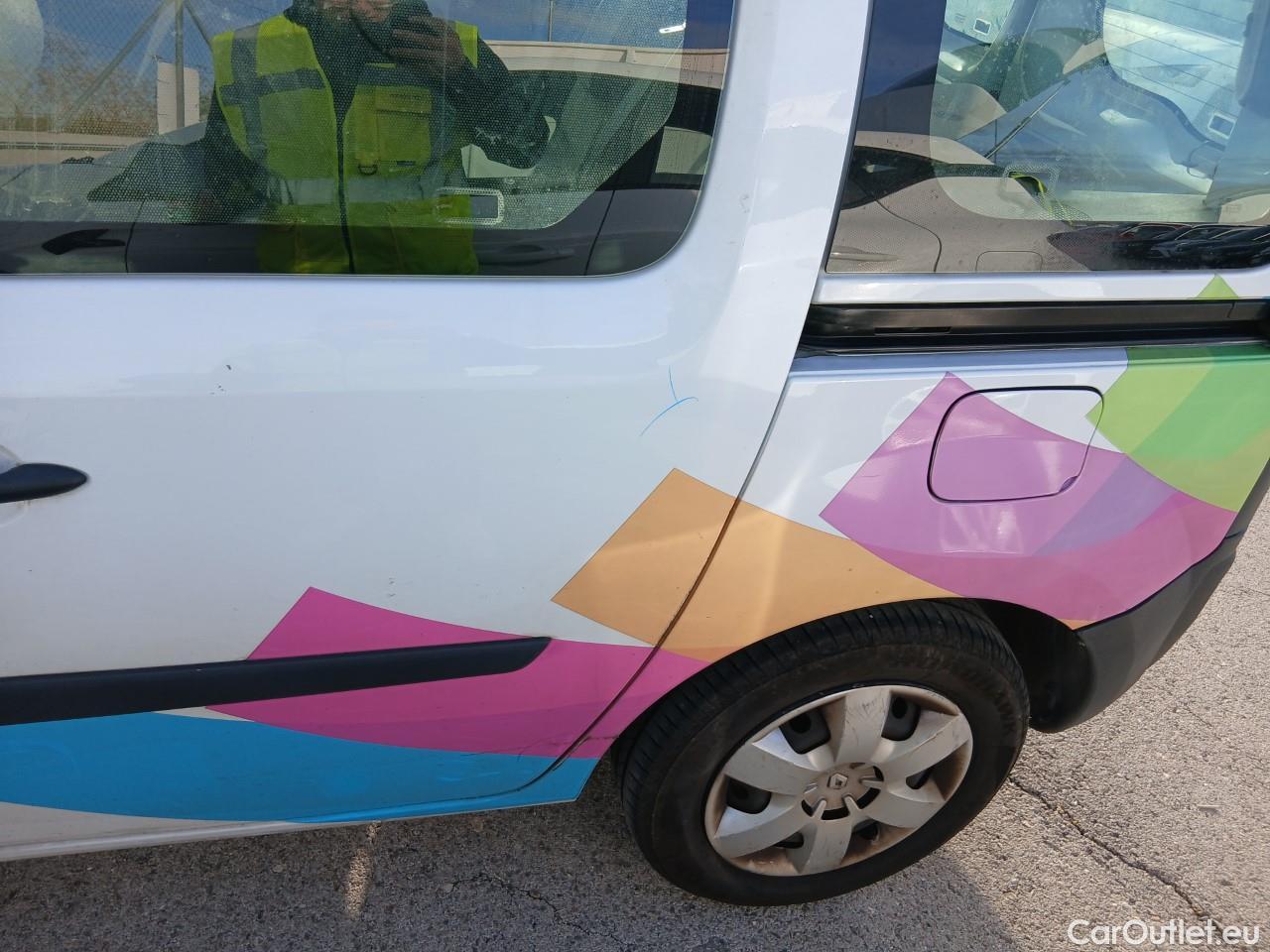  Renault  Kangoo  II Profesional 1.5 dCi 95CV MT6 E6dT #1