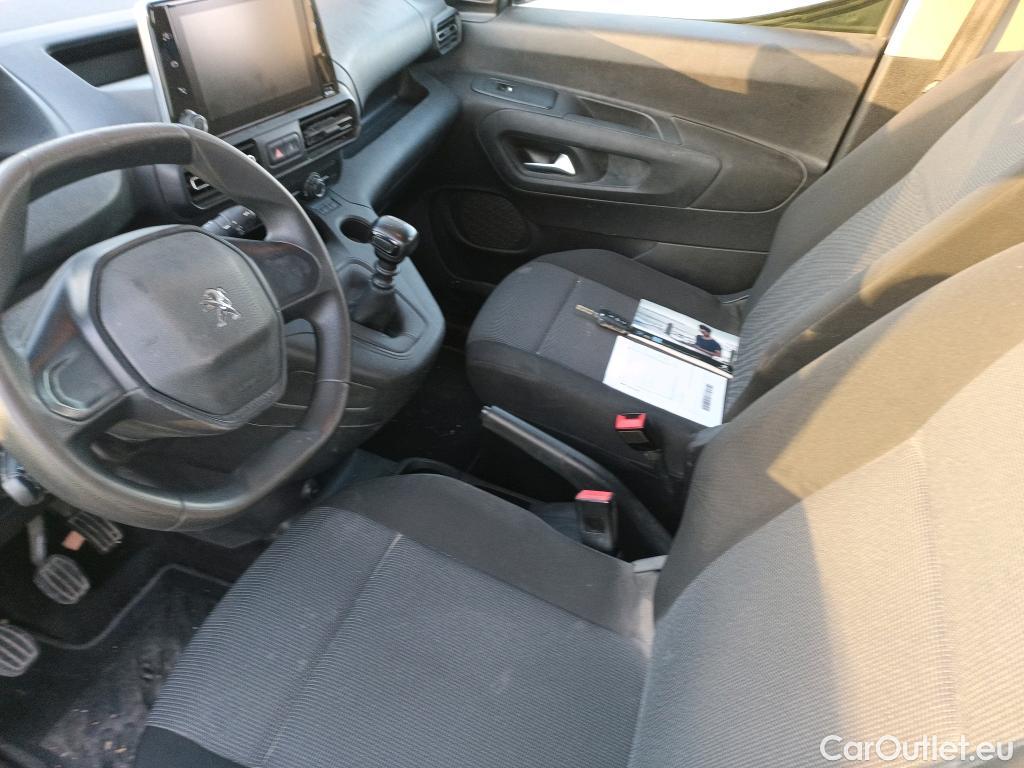  Peugeot  RIFTER PEUGEOT  / 2018 / 5P / combi Active Pack Standard BlueHDi 73kW (IND) #33