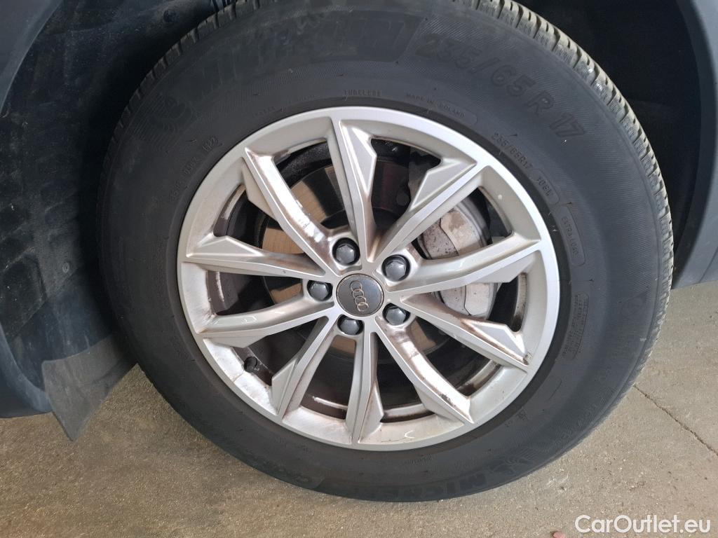  Audi  Q5  Business Executive 2.0 TDI 150CV BVM6 E6 #9