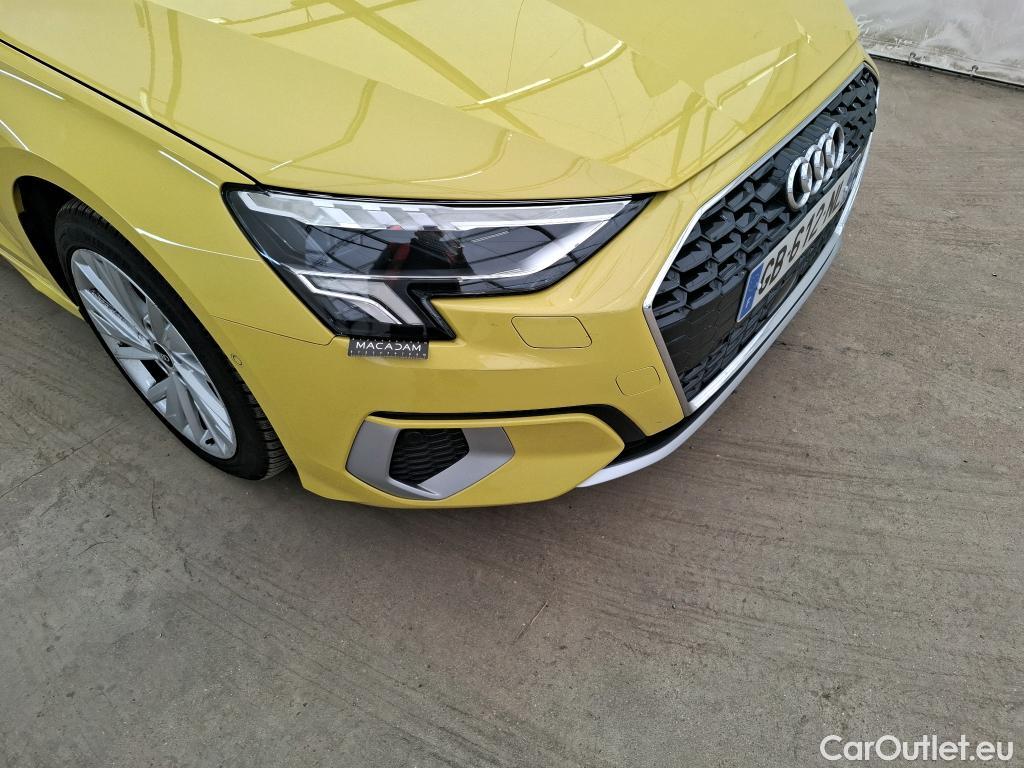  Audi  A3  Sportback 35 TFSI Design Luxe 1.5 TFSI 150CV BVM6 E6d #3