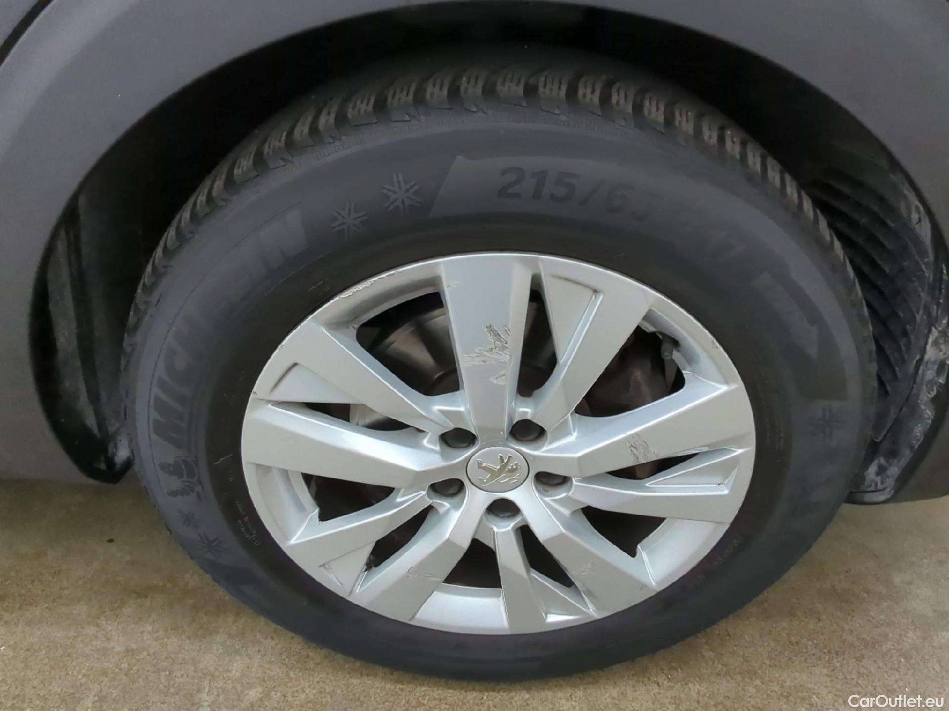  Peugeot  3008  Style 1.5 HDi 130CV BVA8 E6d #1