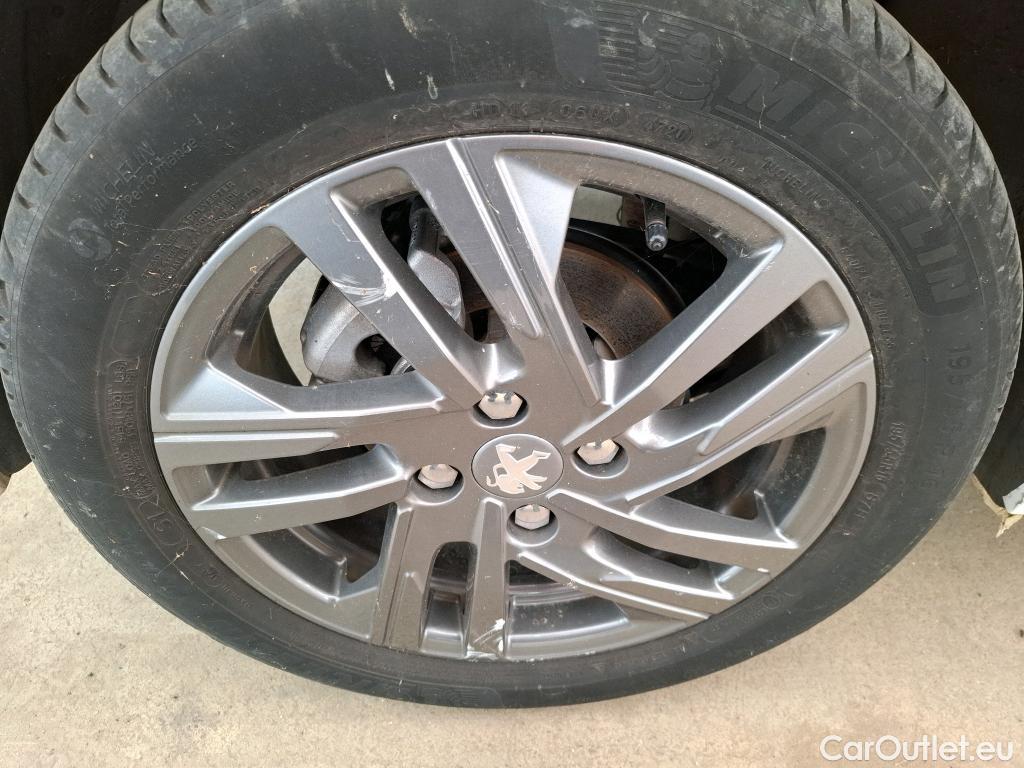  Peugeot  208  Active Business R 1.5 HDi 100CV BVM6 E6d / TRANSFO VP/VF #10