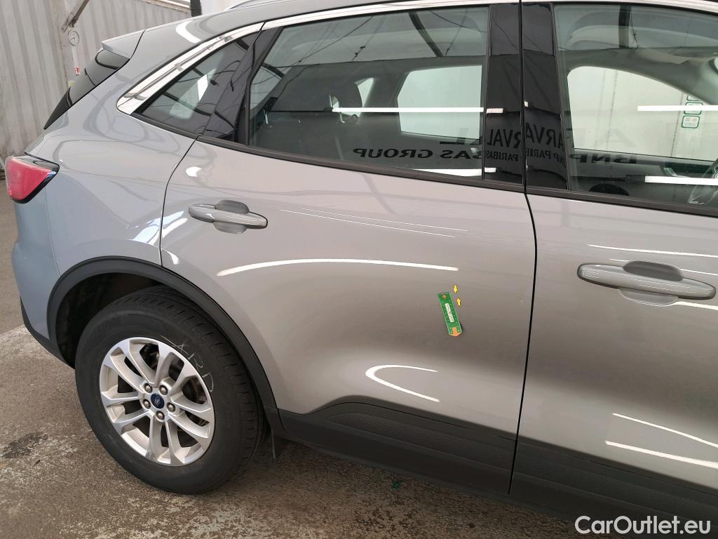  Ford  Kuga FORD  / 2019 / 5P / SUV 2.5 190 hybrid Flexifuel Pshift Titanium #3