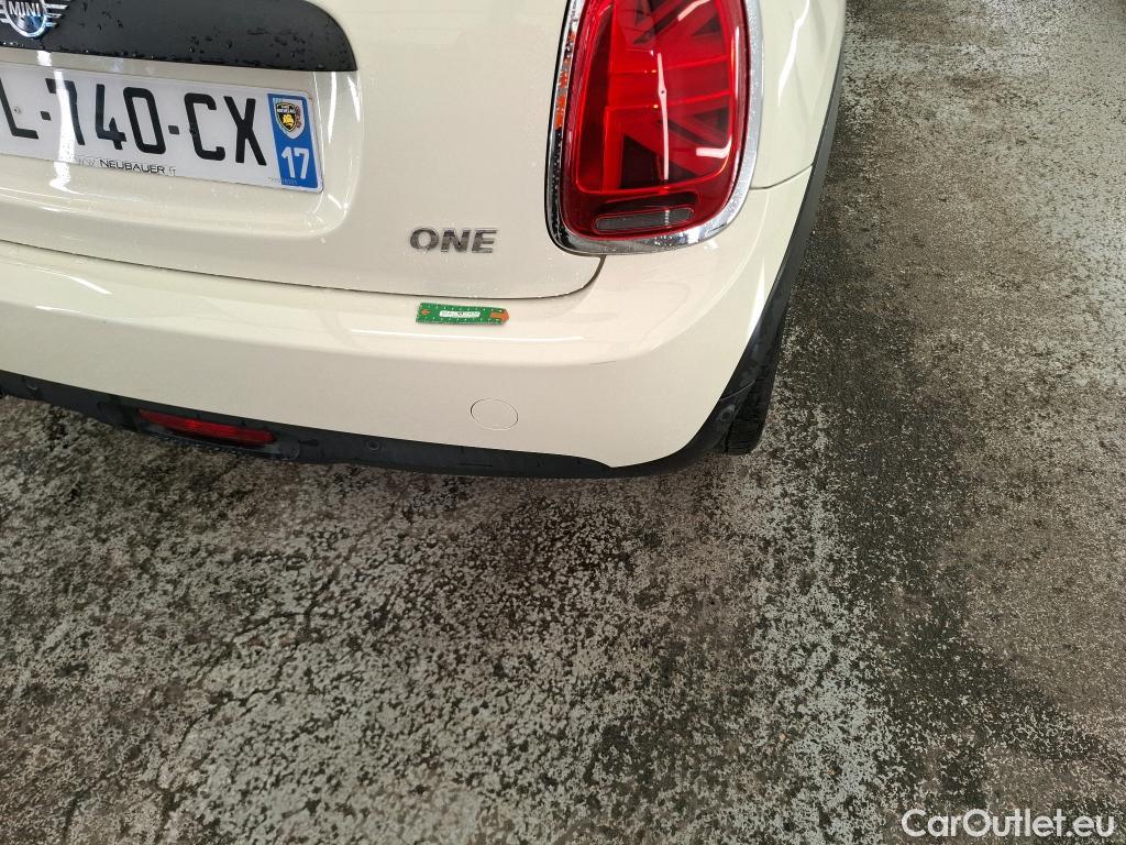  Mini  Cooper MINI Mini Cabrio / 2014 / 2P / Cabriolet One Edition Greenwich 102 ch BVM6 #3
