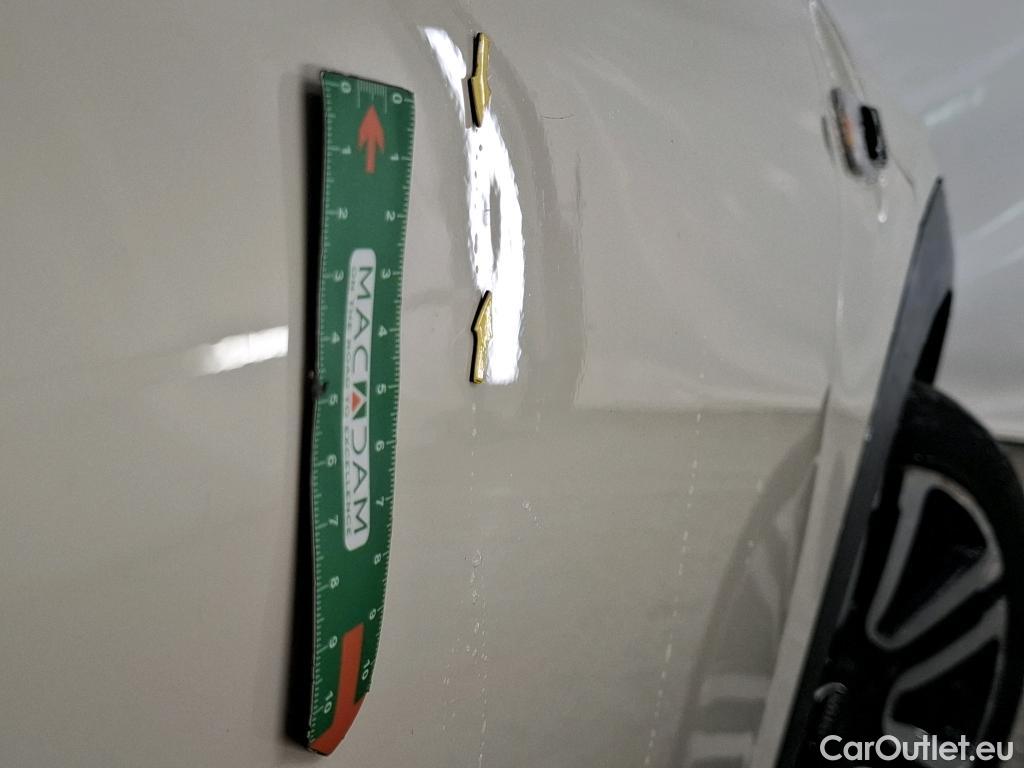  Mini  Cooper MINI Mini Cabrio / 2014 / 2P / Cabriolet One Edition Greenwich 102 ch BVM6 #28