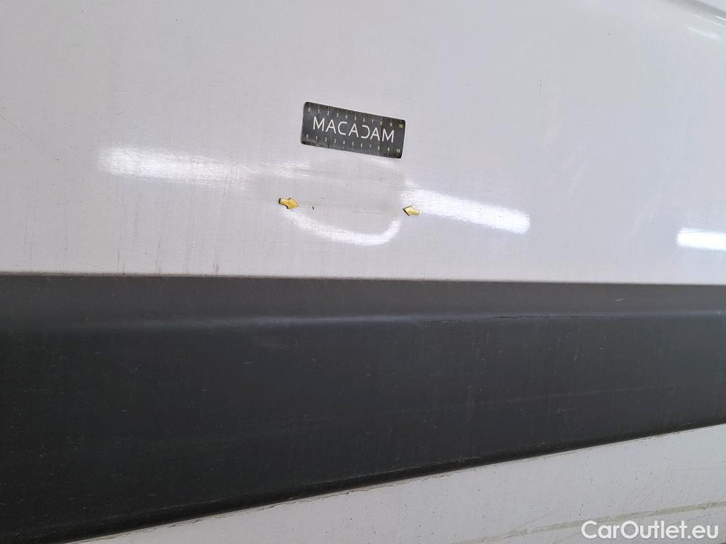  Renault  Master RENAULT  / 2014 / 4P / Fourgon tôlé &FG GCf Trac F3300 L2H2 dCi 110 Euro6 #15