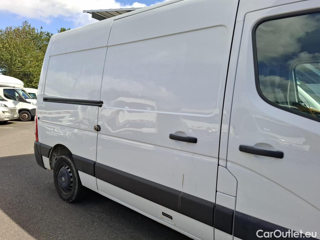  Renault  Master RENAULT  / 2014 / 4P / Fourgon tôlé &FG GCf Trac F3300 L2H2 dCi 110 Euro6 #19
