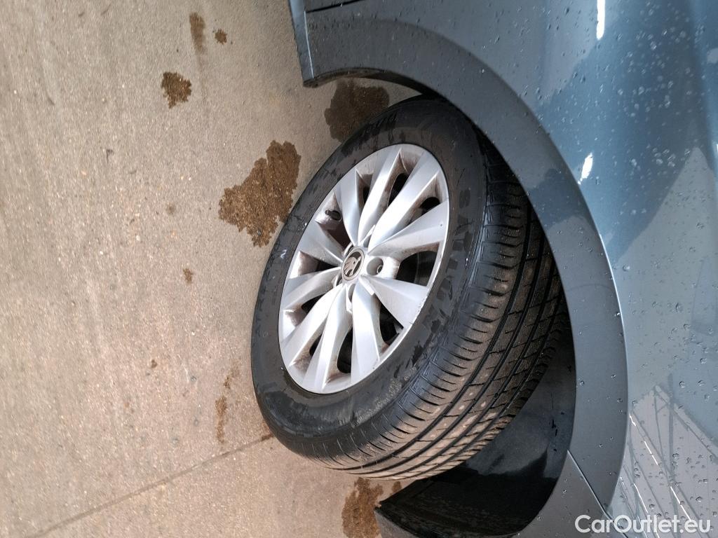  Skoda  KAMIQ  Business 1.0 TSI 95CV BVM5 E6d #13