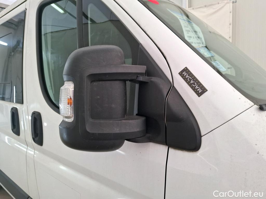  Peugeot  Boxer PEUGEOT  / 2014 / 4P / Combi 2.0 BLUEHDI 130 S&S 330 L1H1 ACTIVE #1