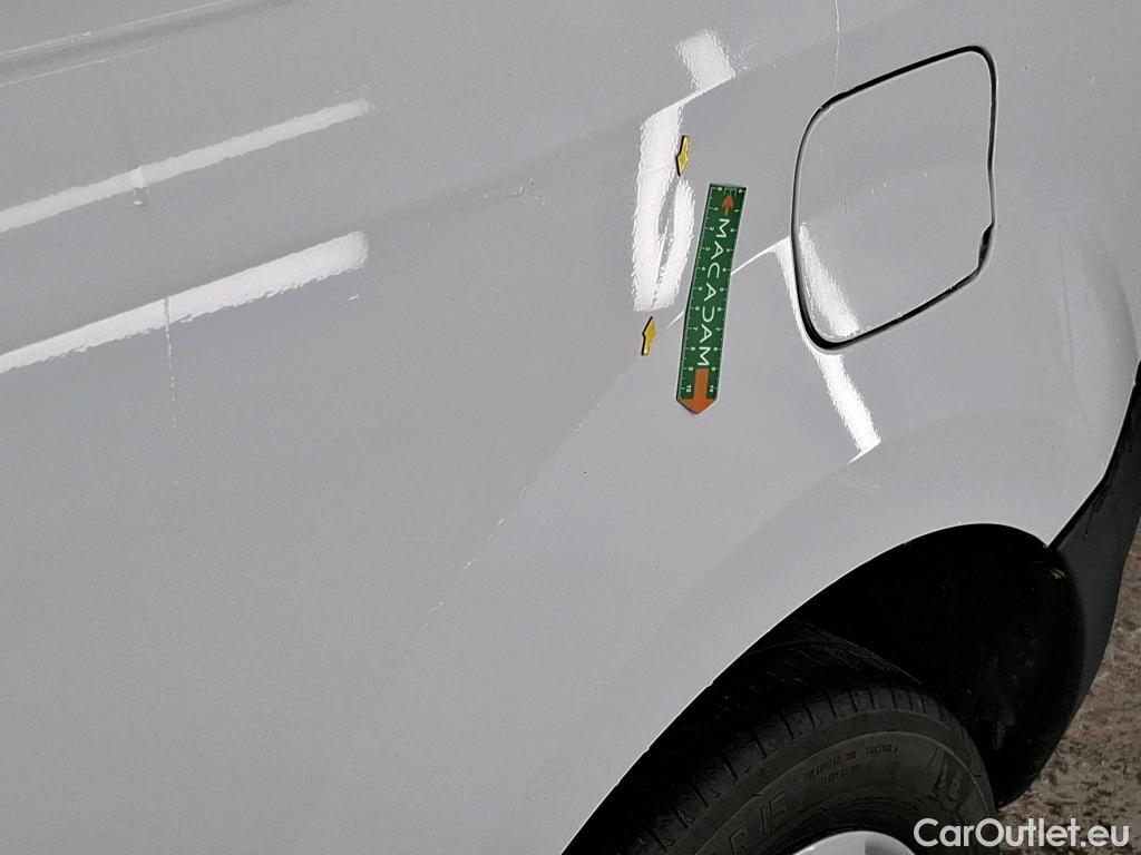  Renault  Kangoo RENAULT  Express / 2013 / 4P / Fourgonnette Extra R-Link dCi 90 #16