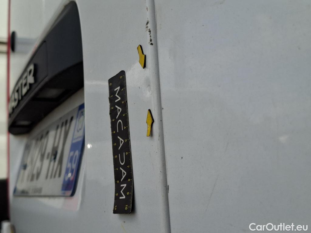  Renault  Master RENAULT  / 2014 / 4P / Fourgon tôlé &FG GCf Trac F3300 L2H2 dCi 110 Euro6 #9
