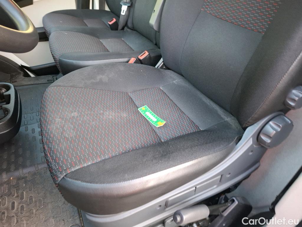 Peugeot  Boxer PEUGEOT  VU 4p Fourgon BLUEHDI 110 PREMIUM 330 L1H1 #23