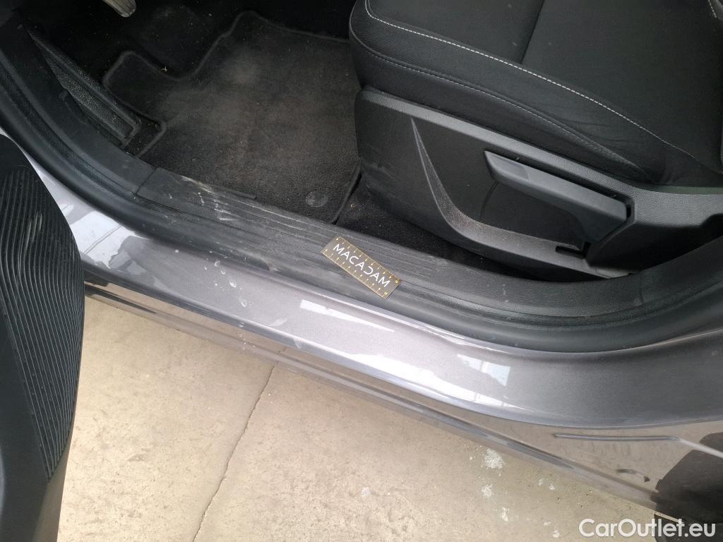  Renault  Captur  II Business 1.0 TCe 90CV BVM6 E6d #12