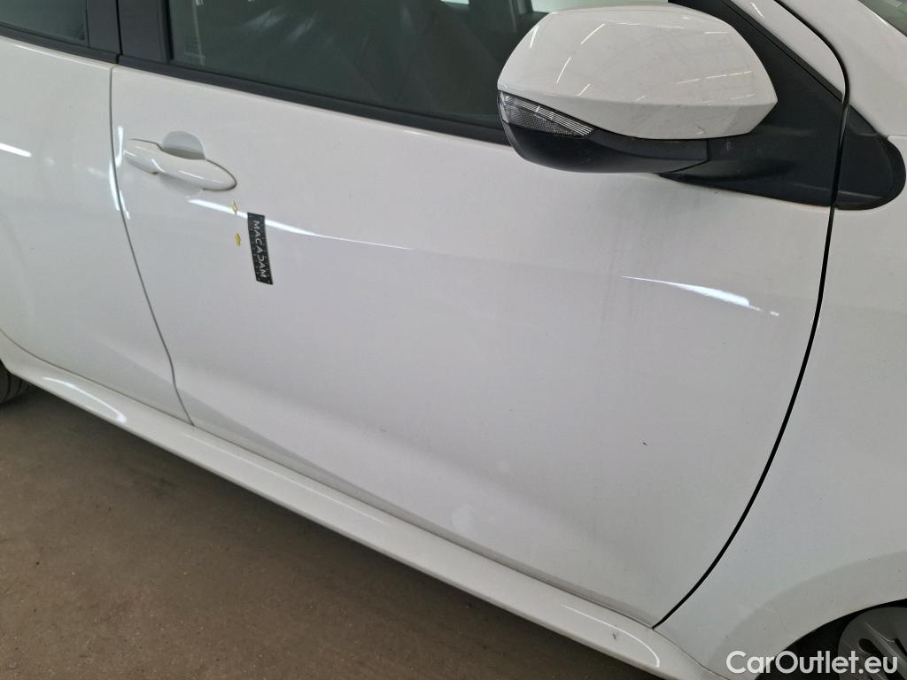  Toyota  Yaris TOYOTA  Hybride / 2019 / 5P / Berline Hybride 116h Dynamic Business Beyond Zer #8