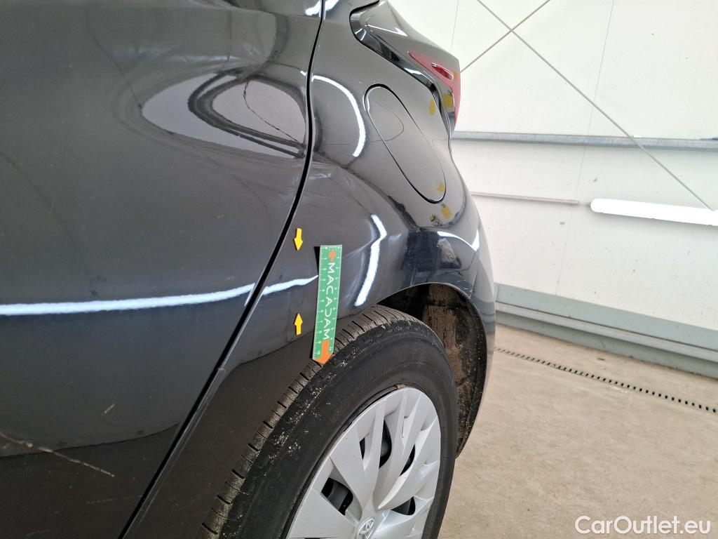  Toyota  Yaris TOYOTA  Hybride / 2019 / 5P / Berline Hybride 114h France Business #4