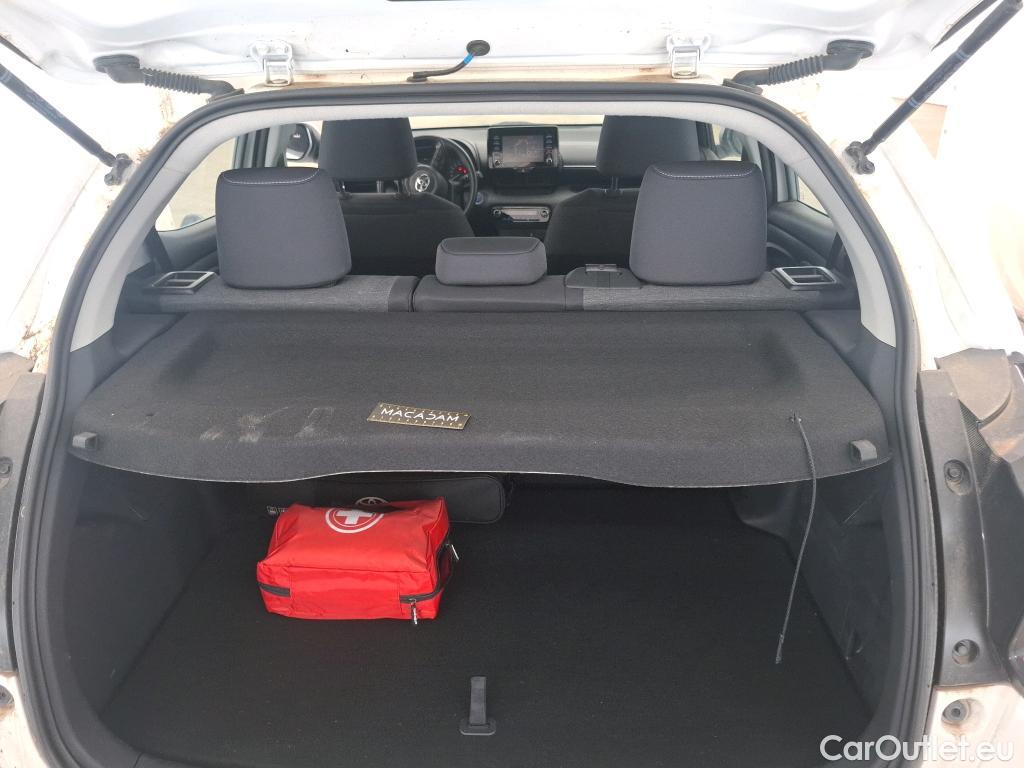  Toyota  Yaris TOYOTA  Hybride / 2019 / 5P / Berline Hybride 116h Dynamic Business Beyond Zer #10