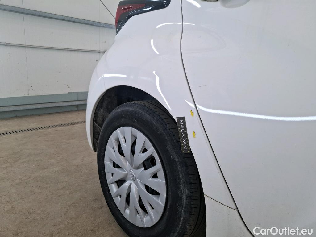  Toyota  Yaris TOYOTA  Hybride / 2019 / 5P / Berline Hybride 116h Dynamic Business Beyond Zer #6
