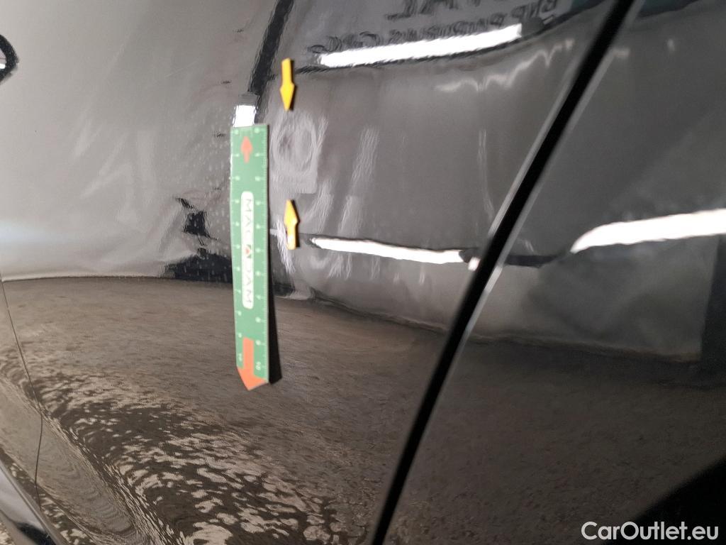  Toyota  Corolla TOYOTA  / 2018 / 5P / Berline Hybride 122h Dynamic Business Stage Acad #16