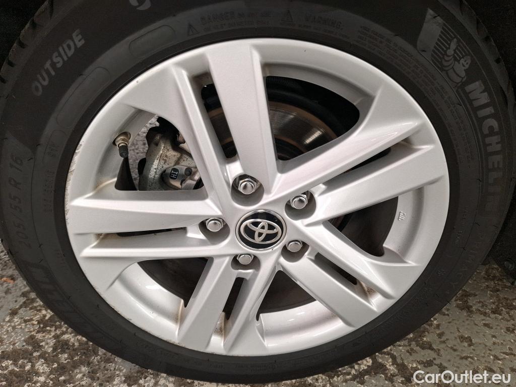  Toyota  Corolla TOYOTA  / 2018 / 5P / Berline Hybride 122h Dynamic Business Stage Acad #12