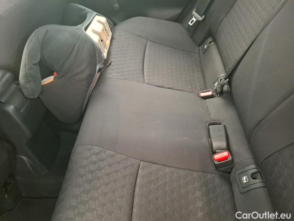  Toyota  Yaris TOYOTA  Hybride / 2019 / 5P / Berline Hybride 116h Dynamic Business Beyond Zer #14