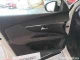  Peugeot  3008 PEUGEOT  / 2020 / 5P / SUV BLUEHDI 130 EAT8 SeS ACTIVE BUSINESS #65