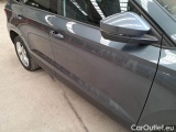  Skoda  Karoq SKODA  / 2017 / 5P / SUV 1.6 TDI SCR AMBITION DSG #40