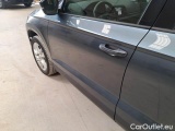  Skoda  Karoq SKODA  / 2017 / 5P / SUV 1.6 TDI SCR AMBITION DSG #63
