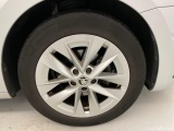  Skoda  Octavia Combi 2.0 TDI DSG Ambition Automatic Diesel  52 #10