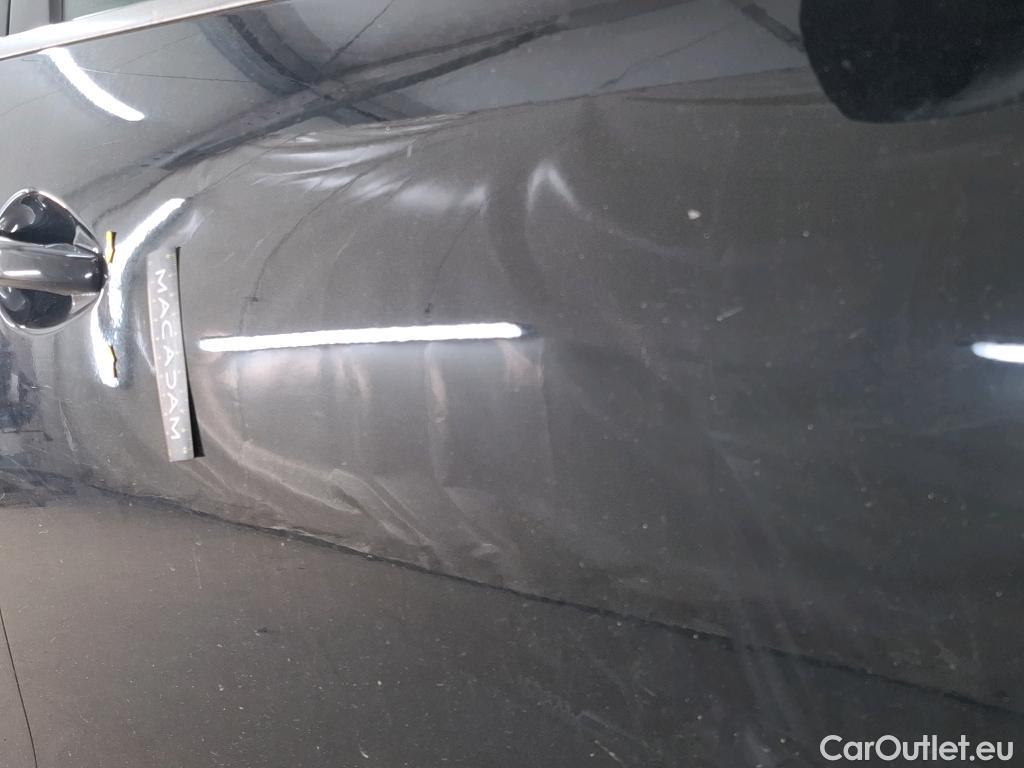  Peugeot  208  Allure Business 1.6 HDi 100CV BVM5 E6 #3