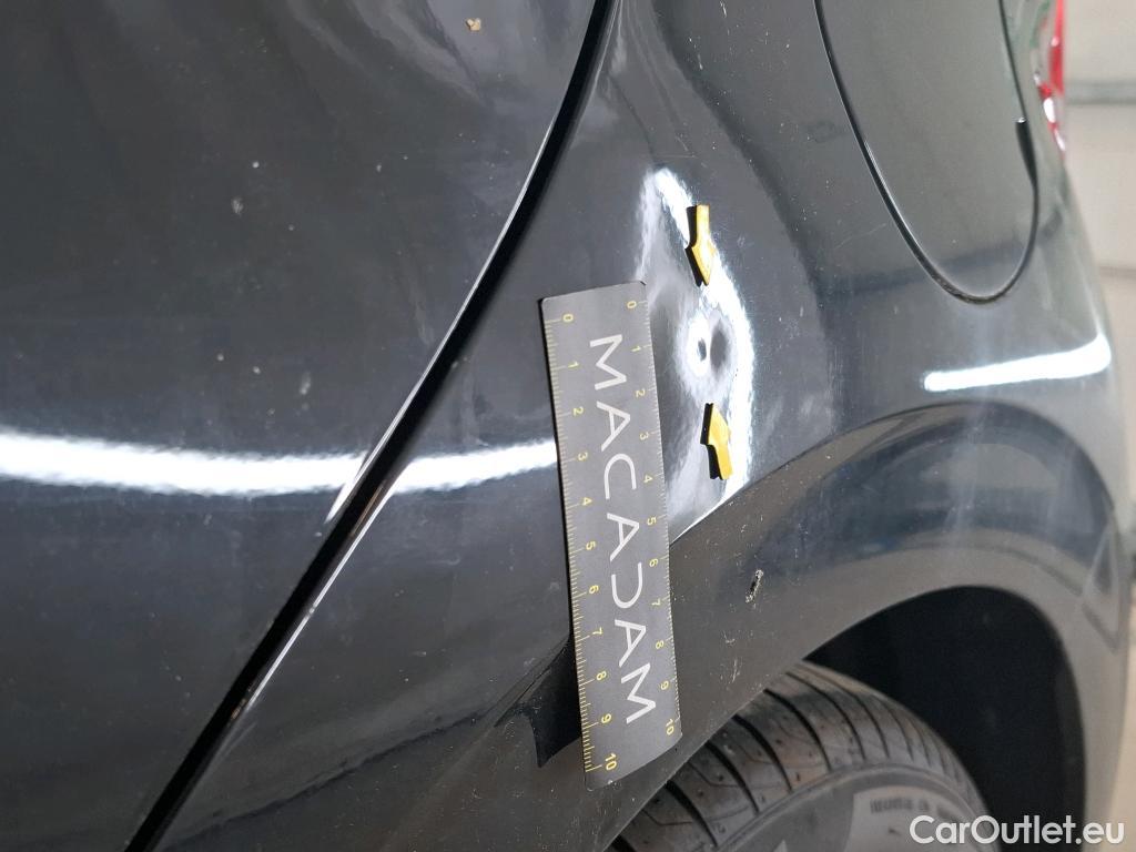  Peugeot  208  Allure Business 1.6 HDi 100CV BVM5 E6 #11