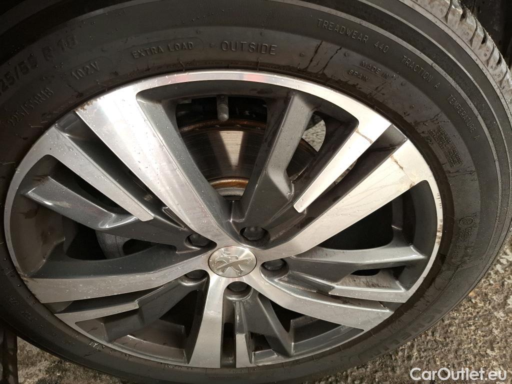  Peugeot  3008  Allure Pack 1.5 HDi 130CV BVA8 E6d #8