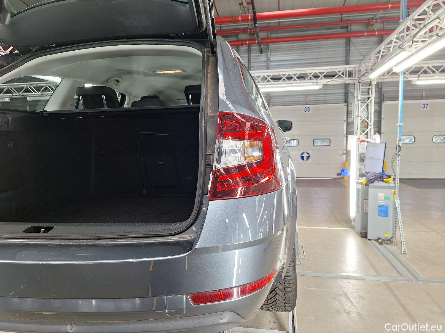  Skoda  Octavia Skoda,  Combi FL'16, Skoda  Combi 1.0 TSI GreenTec 85kW Ambition #13