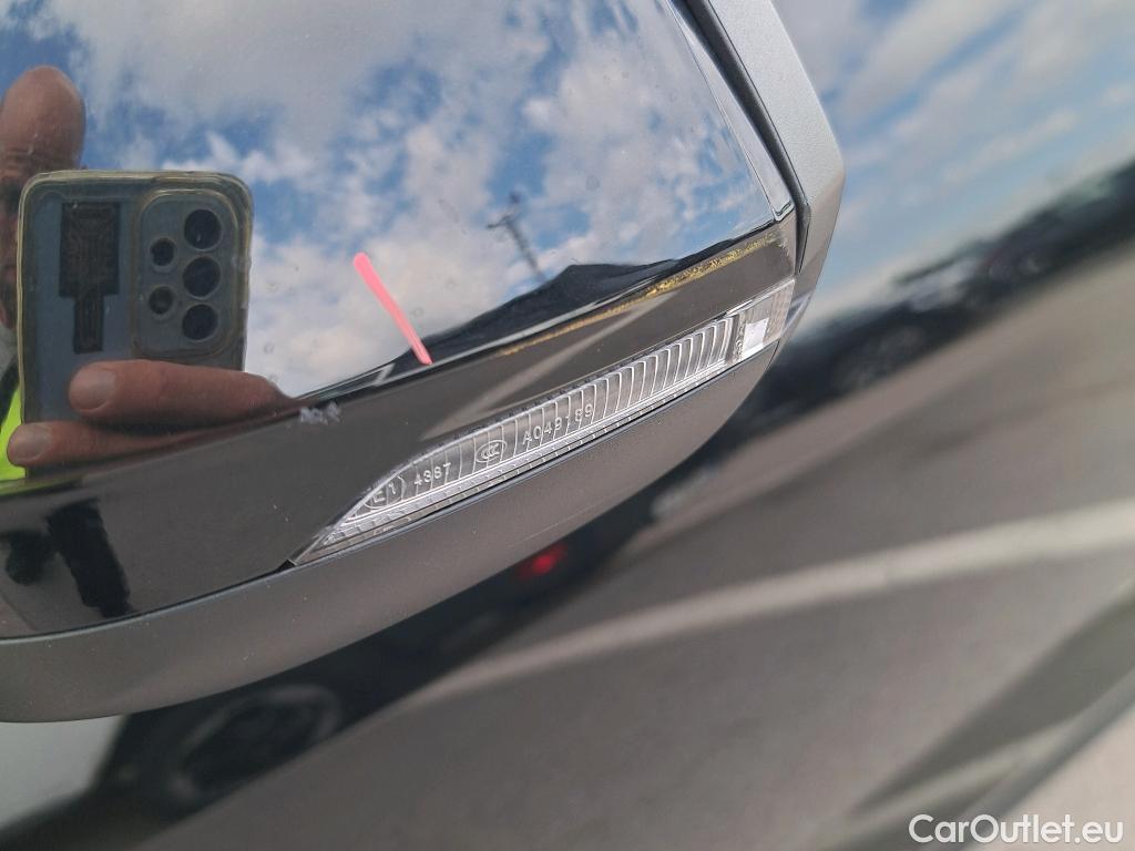  Audi  Q3 AUDI  Sportback / 2019 / 5P / todoterreno 40 TDI 140kW (190CV) S tronic Quattro #25