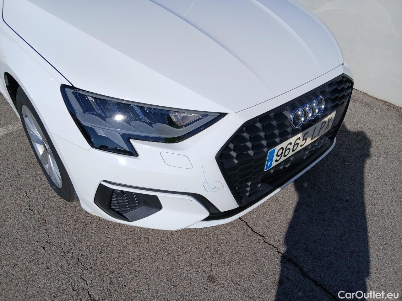  Audi  A3  Sportback 30 TFSI 1.0 TFSI 110CV AT7 E6d #3