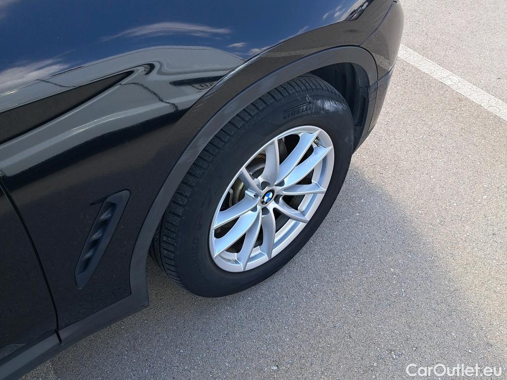  Bmw  X3 BMW  / 2017 / 5P / todoterreno sDrive18d #39
