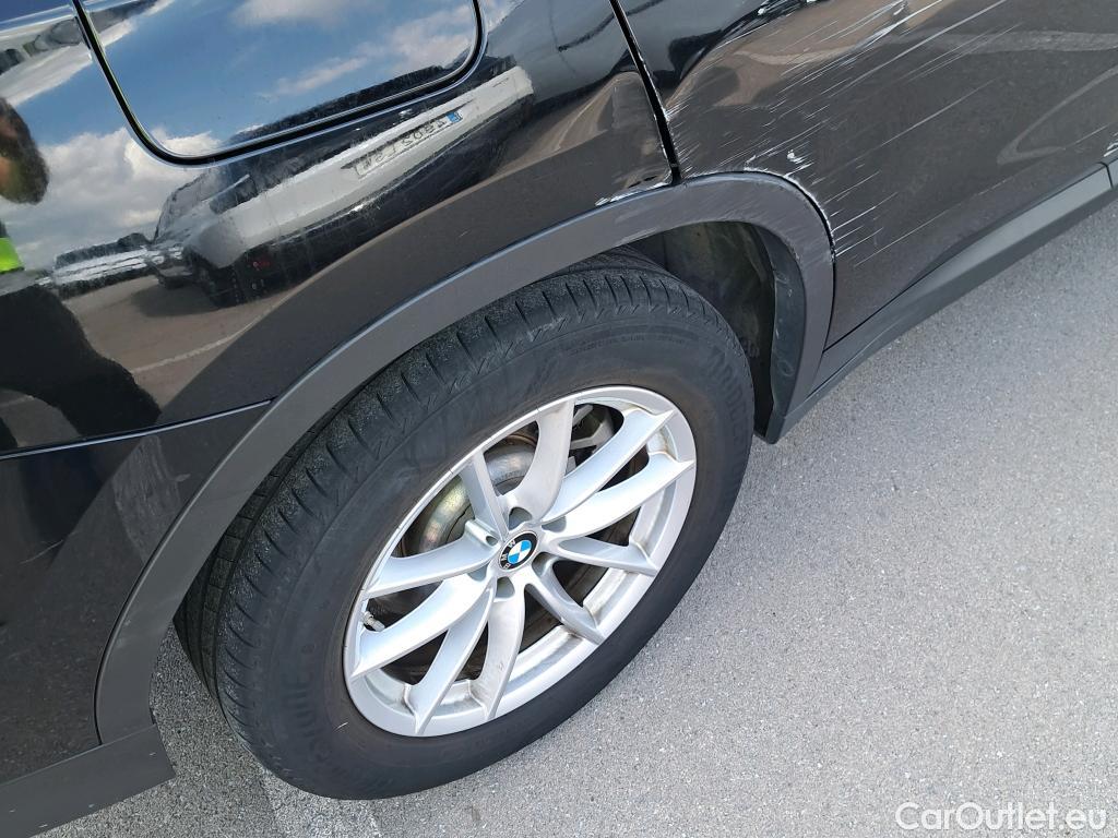  Bmw  X3 BMW  / 2017 / 5P / todoterreno sDrive18d #37