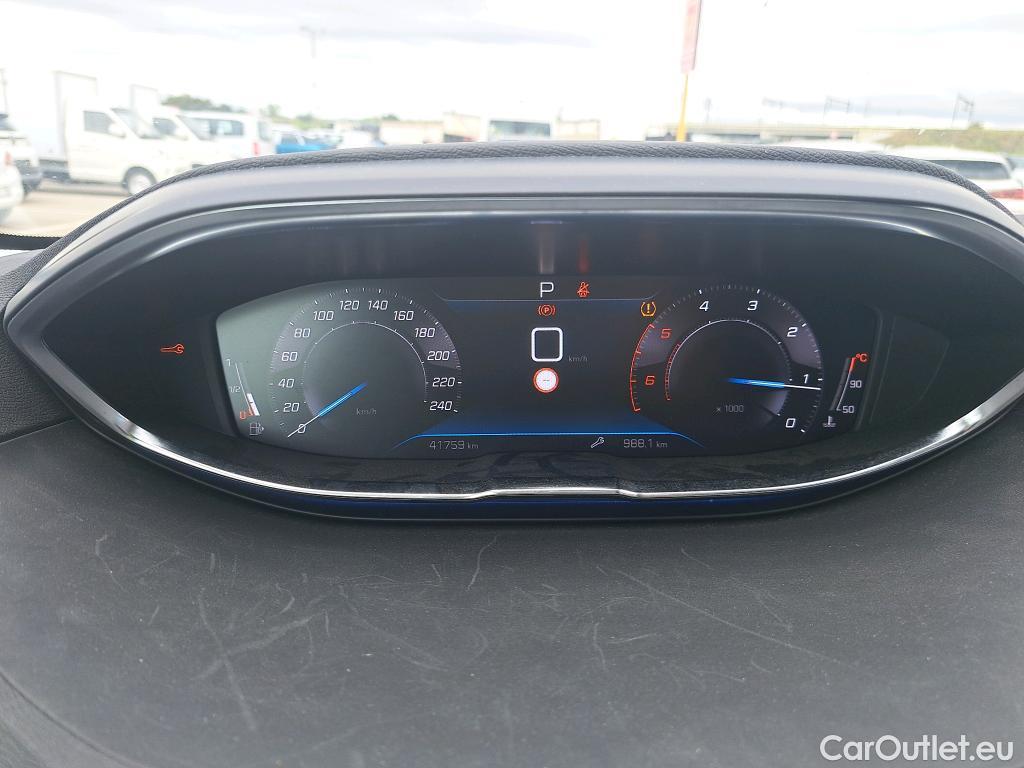 Peugeot  3008  Allure 1.5 HDi 130CV AT8 E6d #23
