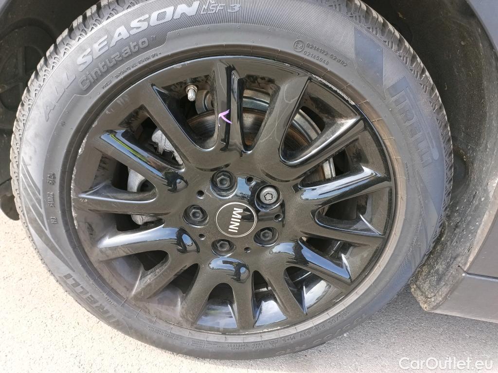  Mini  Cooper Mini 5p One 1.5 100CV MT6 E6dT #1