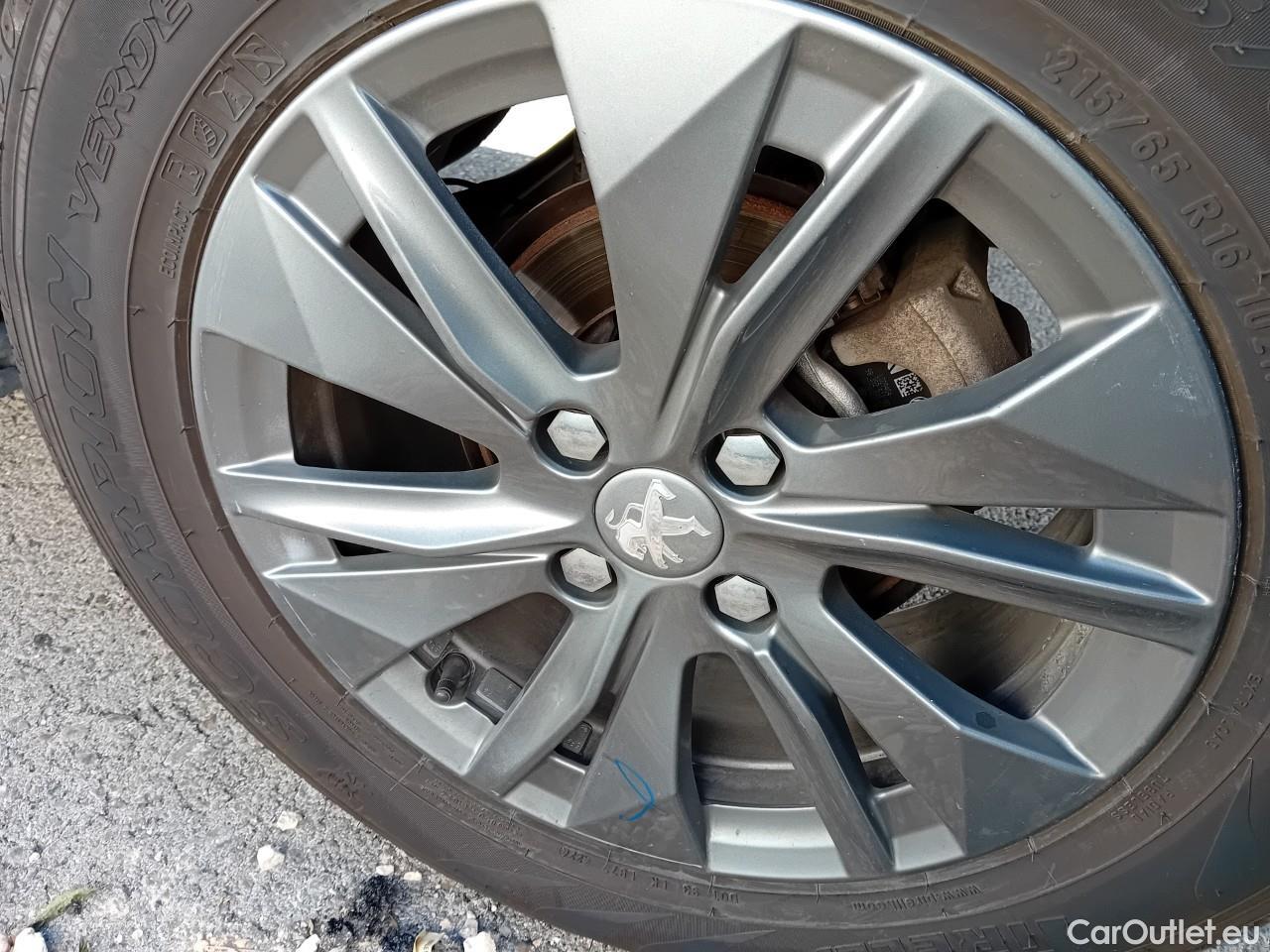  Peugeot  2008  Active Pack 1.5 HDi 110CV MT6 E6d #22