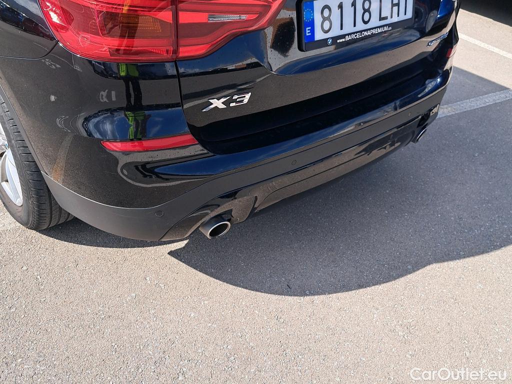  Bmw  X3 BMW  / 2017 / 5P / todoterreno sDrive18d #27