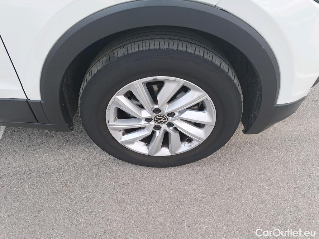  Volkswagen  T-CROSS  Advance 1.0 TSI 110CV AT7 E6d #16